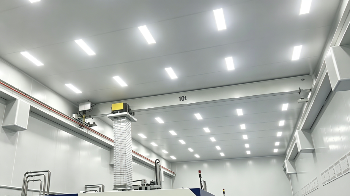 clean electric hoist