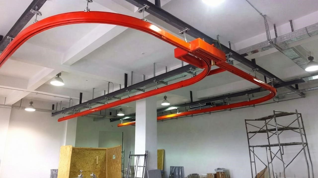 Monorail crane2